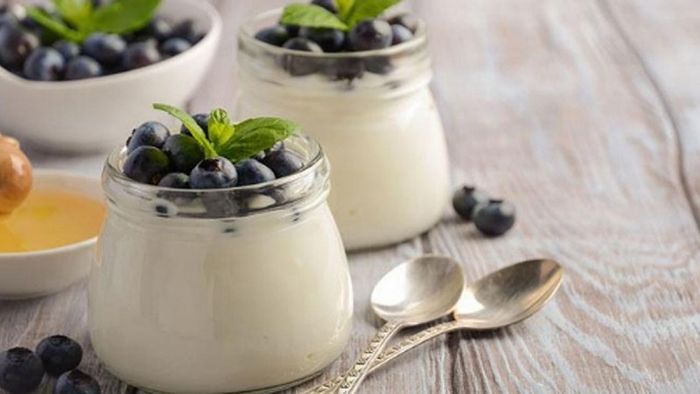Các thực phẩm giàu chất xơ nên được ưu tiên hàng đầu trong danh sách thực đơn cho trẻ sơ sinh bị táo bón.