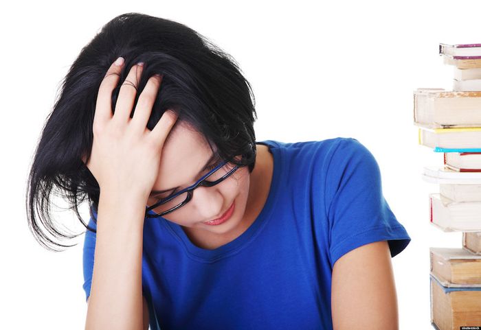 Dấu hiệu đau dạ dày gây mệt mỏi cho người bệnh