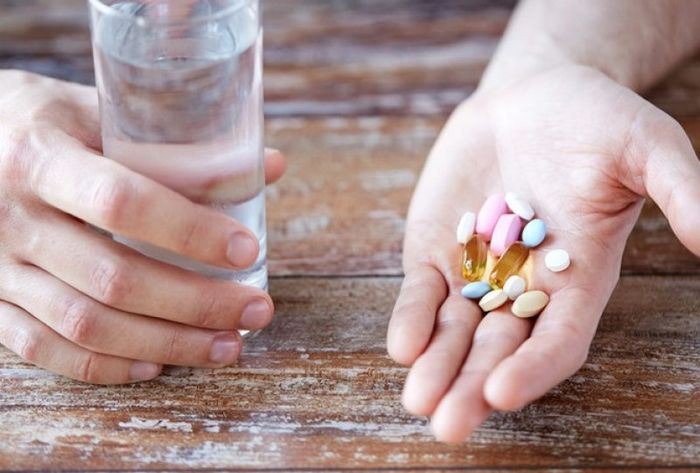 Người sử dụng thuốc kháng sinh một cách lạm dụng có thể tăng nguy cơ mắc bệnh