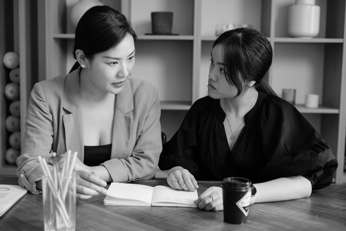 Cách Xử Lý Khi Đồng Nghiệp Nói Chuyện Vô Lý?