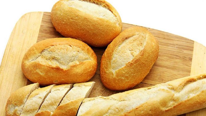 Bánh mì có chứa nhiều tinh bột không tốt cho bệnh nhân viêm tụy cấp
