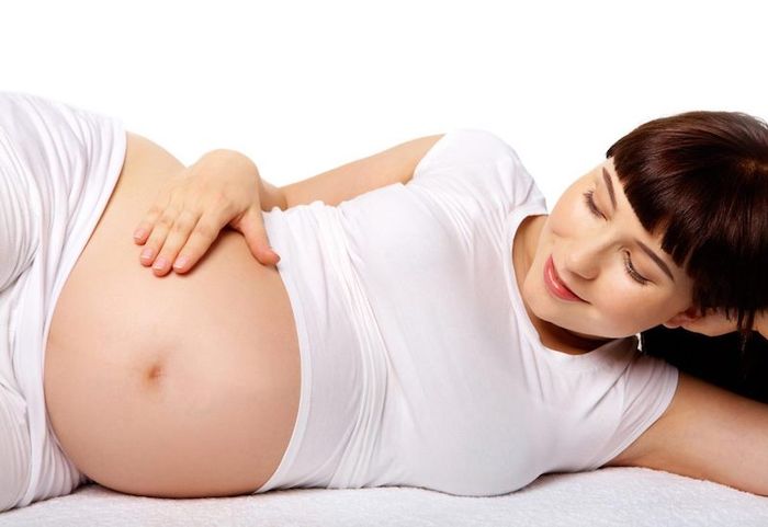 Mẹ bầu cần chú ý đến chế độ dinh dưỡng để có một thai kỳ khỏe mạnh