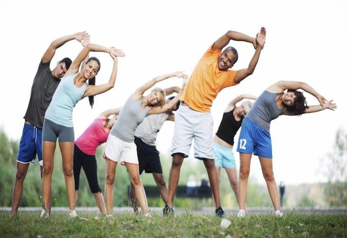 Hãy kết hợp thể dục cùng chế độ ăn uống để giảm mỡ máu