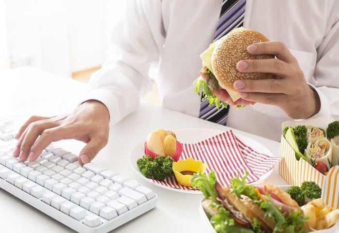 Cách xử lý khi bị đau dạ dày