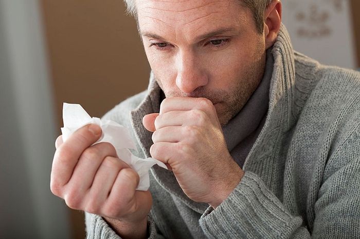 Viêm phế quản không được điều trị sớm có thể gây ra nhiều hệ lụy nghiêm trọng