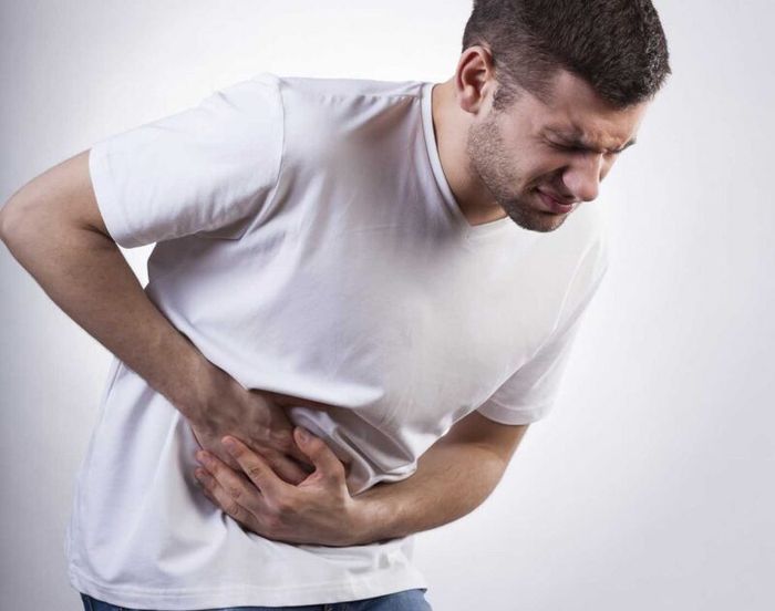 Câu hỏi: Đau dạ dày lây nhiễm qua đường nào?