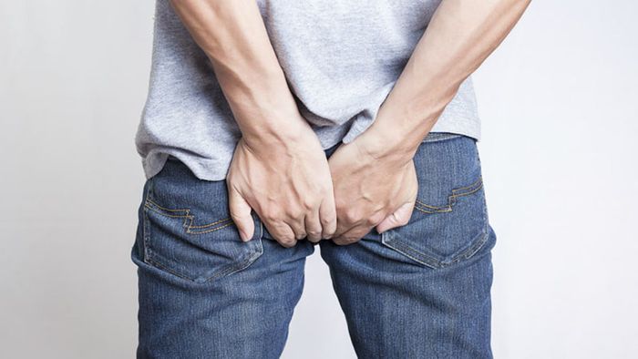 Bệnh trĩ gây ra nhiều rắc rối trong sinh hoạt hàng ngày.