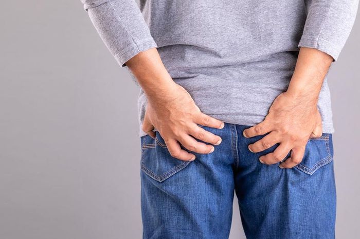 Táo bón được xem là nguyên nhân chính gây ra căn bệnh này