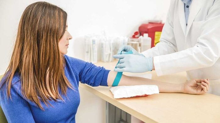 Xét nghiệm máu hỗ trợ trong việc phát hiện vi khuẩn HP