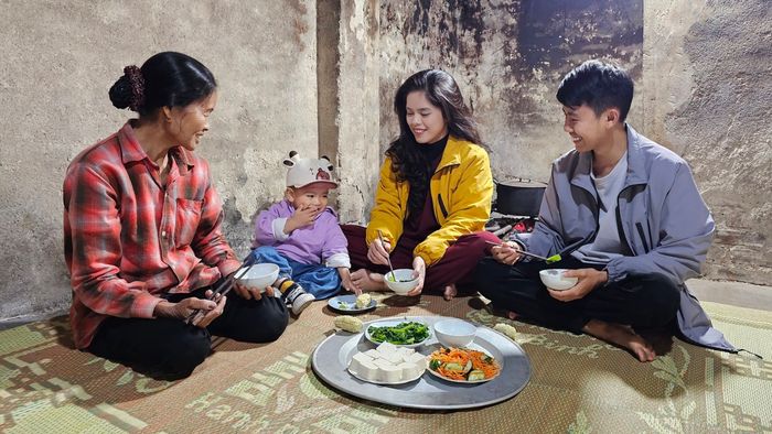 Người sáng lập kênh 'Ẩm thực mẹ làm': Ước mơ về gia đình hạnh phúc đã trở thành hiện thực