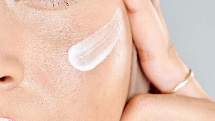 Cần cân bằng độ ẩm đúng mức trong các sản phẩm dưỡng da