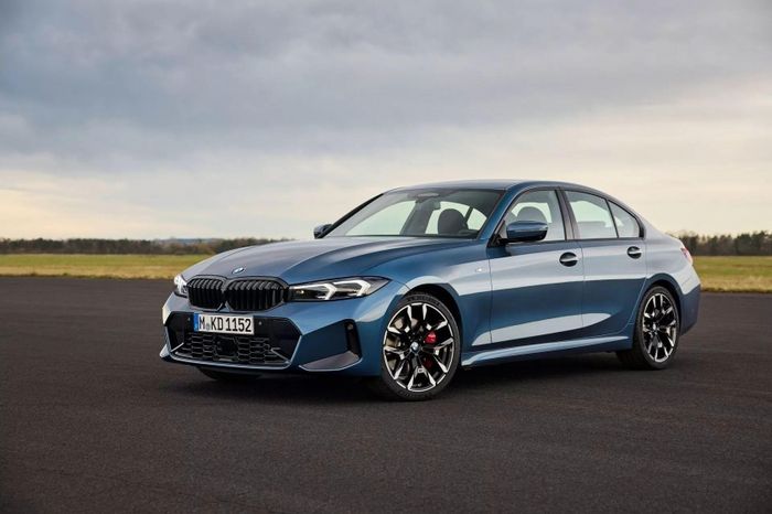 2025-BMW-3-Series-528-12_kết quả