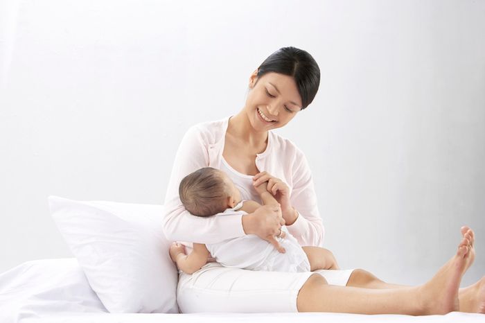 Chế độ ăn uống khi nuôi con bằng sữa mẹ
