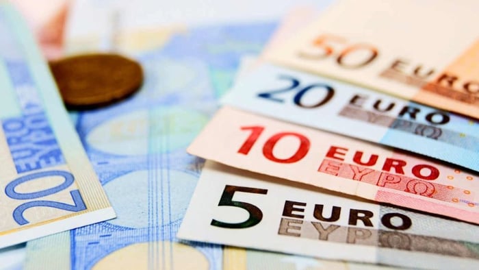 1 Euro đổi ra bao nhiêu VND tiền Việt Nam?