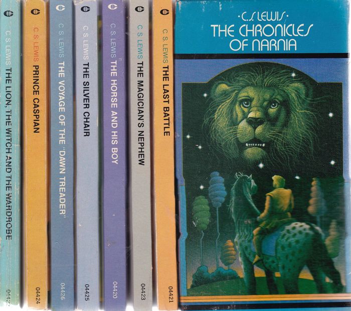 Bộ sách Biên niên sử Narnia của C.S. Lewis "Trong Hộp Đựng" Series, Lot: C. S. Lewis: Amazon.com: Sách