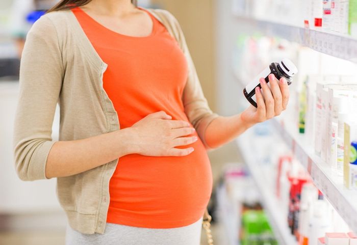 Việc bổ sung axit folic đúng cách là biện pháp quan trọng để ngăn ngừa tình trạng thiếu máu ở phụ nữ mang thai.