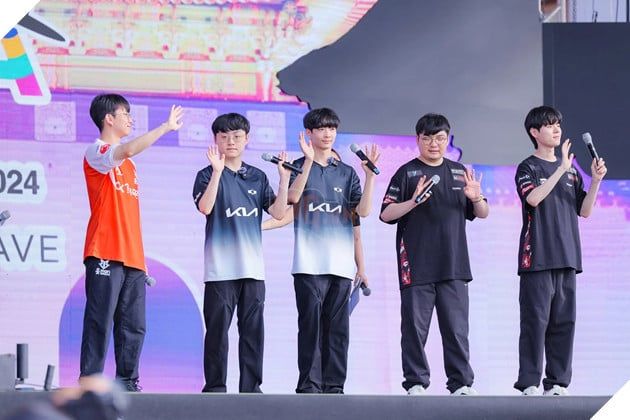 LMHT: Morgan gặp rắc rối chỉ vì một món quà từ người hâm mộ Việt Nam