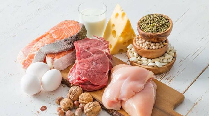 Người gầy cần tiêu thụ đủ lượng thực phẩm giàu chất đạm