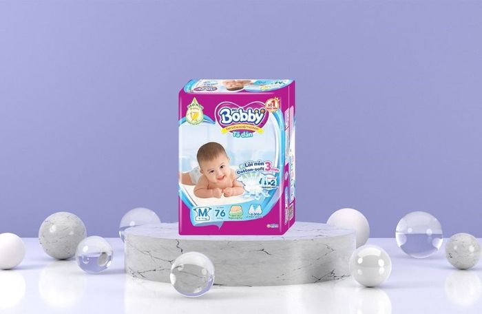 Tã dán Bobby size M 76 miếng (6 - 11 kg)