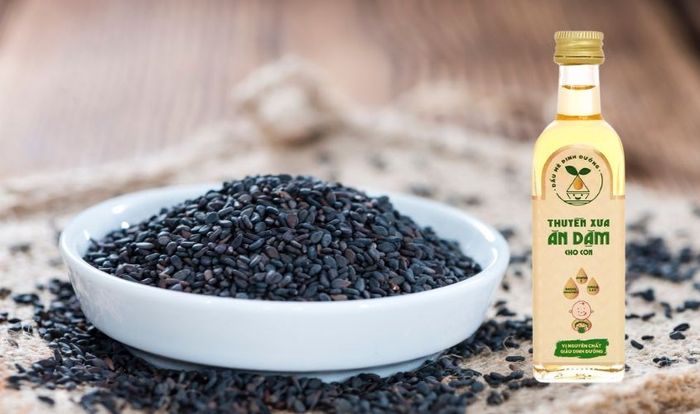Dùng nguồn cung cấp toàn bộ hạt mè đen tự nhiên để sản xuất sản phẩm này, không sử dụng bất kỳ chất bảo quản nào.
