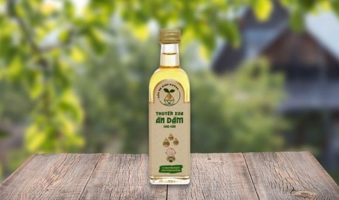 Dầu mè ăn dặm cho bé Thuyền Xưa chai 65 ml (từ 6 tháng)