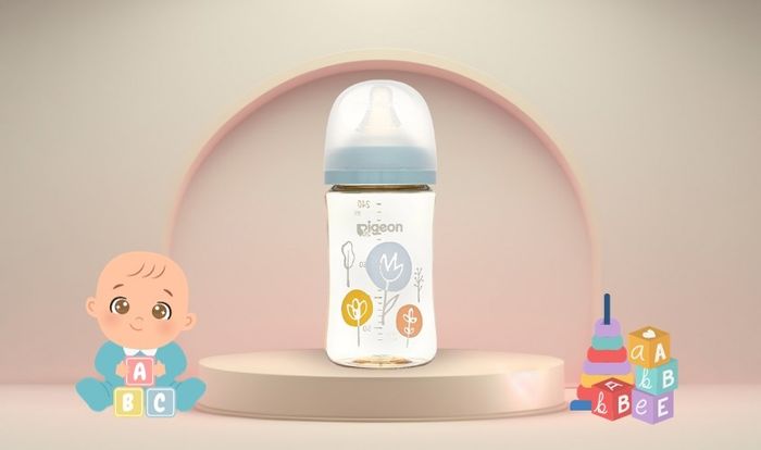 Bình sữa PPSU Pigeon Plus WN3 cổ rộng 240 ml với hình hoa (dành cho bé từ 3 tháng tuổi)