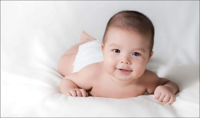Lựa chọn tã quần khi bé hoạt động nhiều là quan trọng