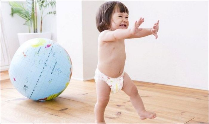 Lựa chọn tã quần phù hợp để bé vận động thoải mái