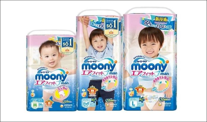 Bộ tã quần Moony man bé trai size XL 38 miếng (Dành cho bé từ 12 - 22 kg)