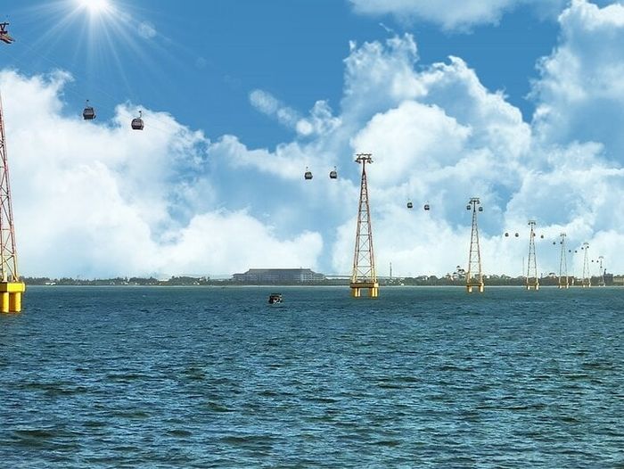 Cáp treo vượt biển đầu tiên và duy nhất trong khu vực cho du khách nhìn ngắm toàn cảnh.