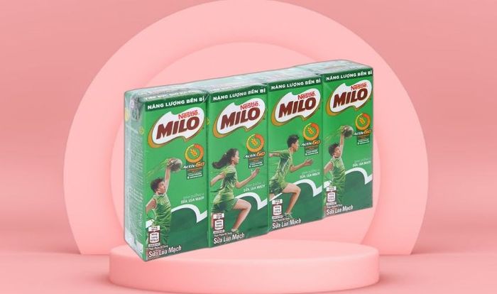 Bộ 4 hộp đồ uống lúa mạch Nestlé Milo Active Go 180 ml (dành cho trẻ từ 6 tuổi)