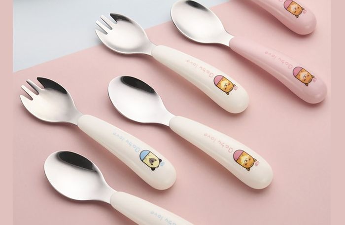 Muỗng với nhiều chất liệu đa dạng