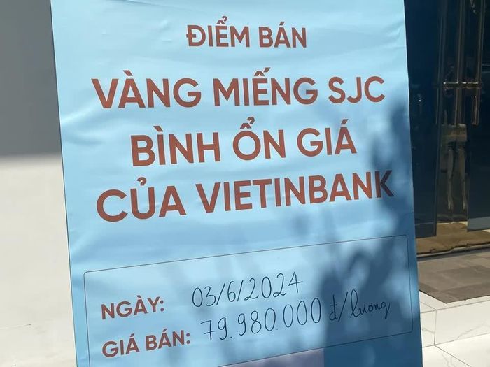 Vàng miếng được chốt giá bán ổn định ở mức 79,98 triệu đồng/lượng vào chiều nay. Ảnh: Quỳnh Thương.
