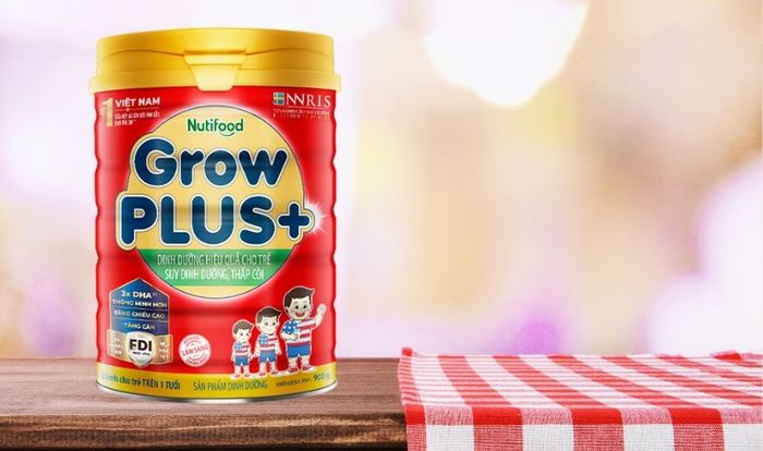 Sữa bột Nutifood GrowPLUS+ vị vani 900g
