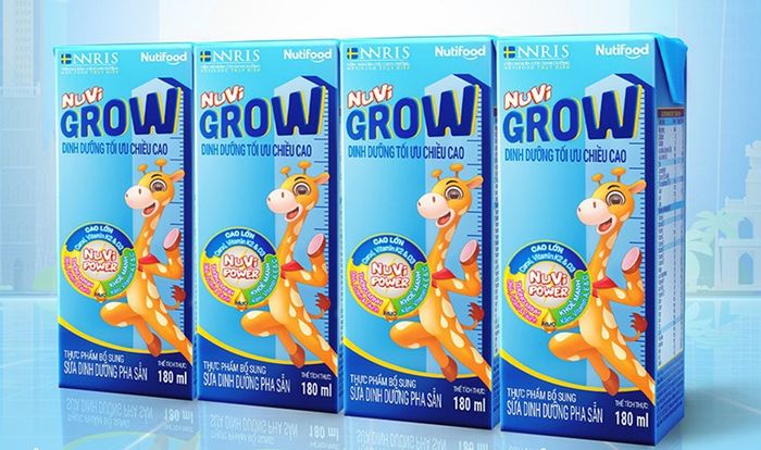Lốc 4 hộp sữa pha sẵn Nutifood NuVi Grow 180 ml