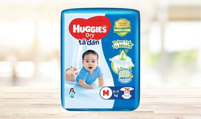Tã dán Huggies Dry size M 76 miếng (6 - 11 kg)