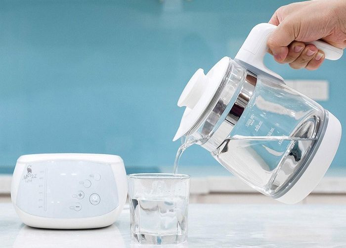 Sử dụng nước lọc đã đun sôi để pha sữa cho bé