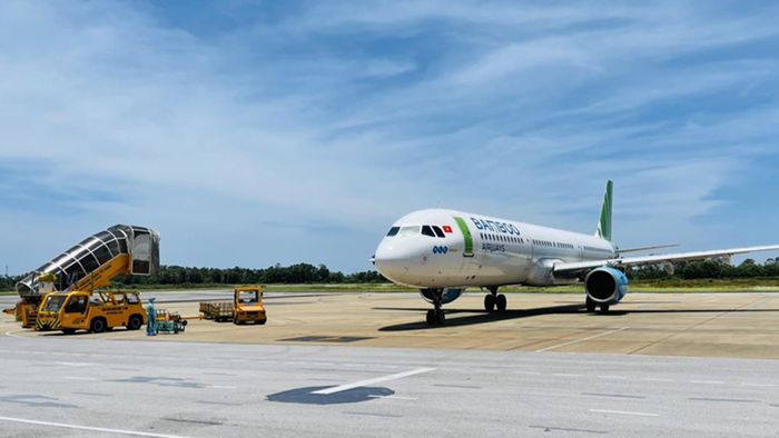 Sân đỗ máy bay tại sân bay quốc tế Vinh