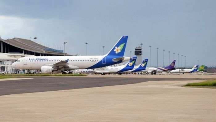 Sân đỗ máy bay của sân bay Wattay