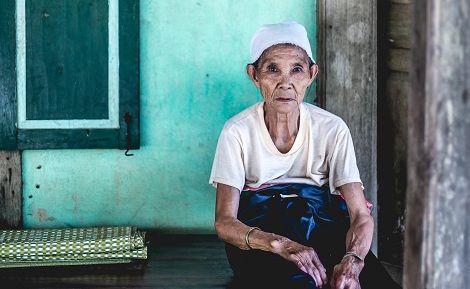 Xin đừng kể tên tôi - Phan Thúy Hà