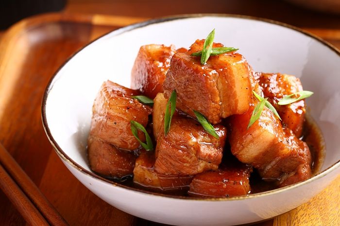 Khi nấu thịt kho, tôi lại nhớ về những gì làm nên phần Việt Nam vĩnh viễn trong tâm hồn