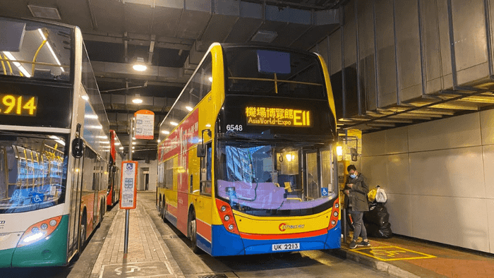 Xe bus từ sân bay về trung tâm Hồng Kông