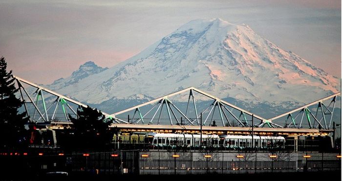 Tàu hỏa ở sân bay Seattle, Tacoma