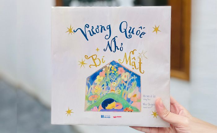 VƯƠNG QUỐC NHỎ BÍ MẬT - một tập thơ ngọt ngào, có cây có vườn, tạo nên cảm giác an ấm