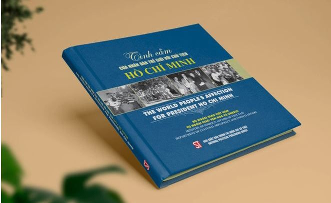 Sách kỷ niệm 35 năm UNESCO vinh danh Chủ tịch Hồ Chí Minh