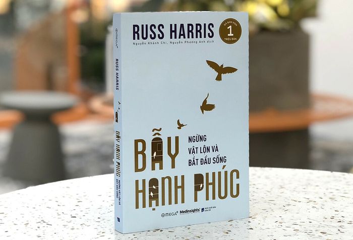 Bẫy Niềm Vui - Hành trình tích cực tới hạnh phúc