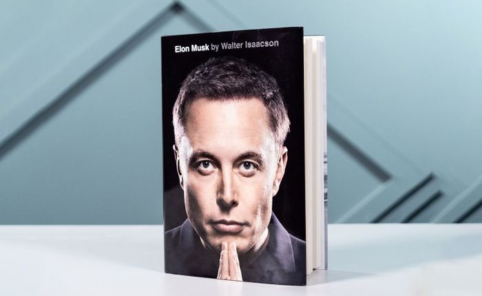 Có gì trong cuốn tiểu sử mới nhất về Elon Musk: Gã ngốc hay thiên tài, hay cả hai?