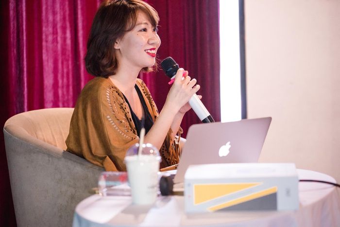 Làm thế nào để người trẻ có thể đứng dậy sau khi gặp phải nỗi đau từ tình yêu tan vỡ?
