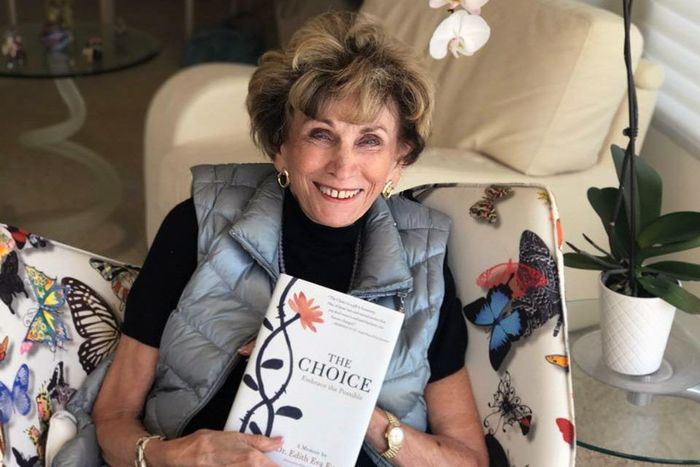 Edith Eger và cuốn hồi ký mang thông điệp sâu sắc về sức mạnh tinh thần