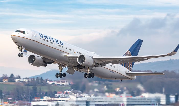 Vào cuối tuần vừa qua, chuyến bay UA12 từ Zurich đến Chicago đột ngột gặp phải tình trạng báo động.